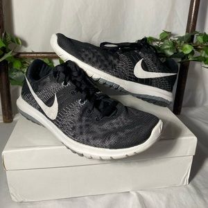 Nike Fury running shoes